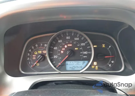 2014 Toyota Rav4 Le from USA, damaged, VIN JTMBFREV8EJ000717